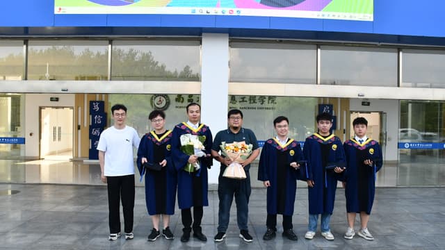毕业合影